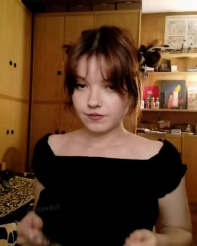 I hope that you'd pound me if you were my roommate (19)