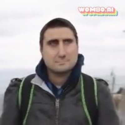 Efe aydalın ağzını a&ccedil;madan şarkı soyleyebildiğini biliyormuydunuz?