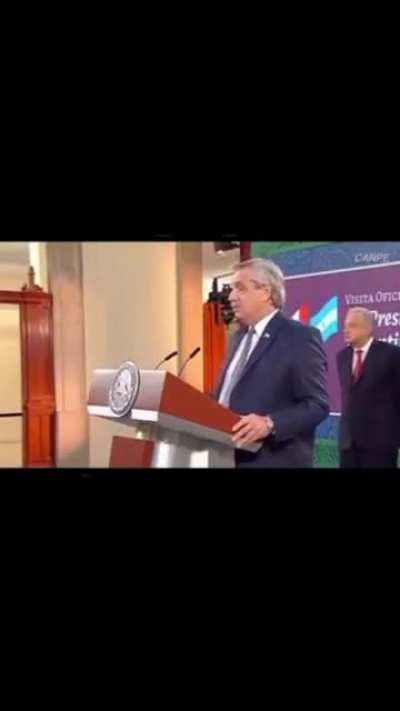 Alberto ofendiendo a todo el mundo.