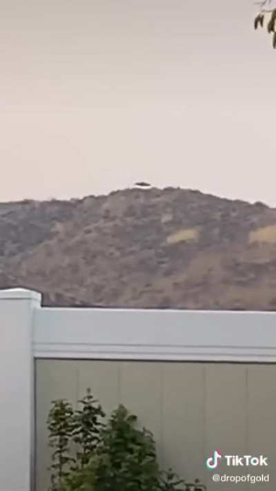 Clearest video I&rsquo;ve ever seen of a UFO