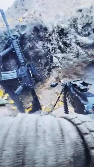 Footage of fighting and evacuation of wounded from Ukrainian POV, date and location are unknown.