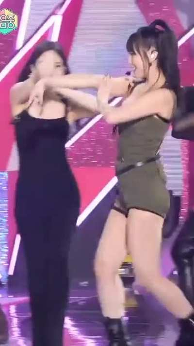 Momo tight body