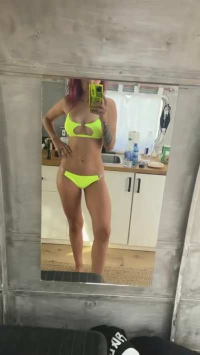 Geo’s hot bodyy