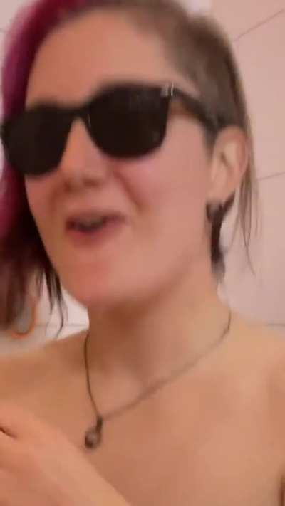 Here&rsquo;s a super cropped &ldquo;mod appropriate&rdquo; version of my video. A shitty video for a Shitty Lyte Beer I guess