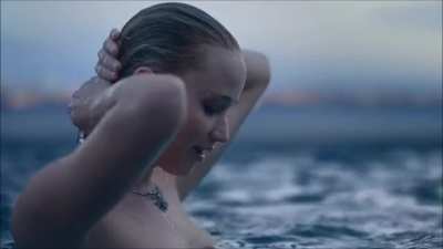 Jennifer Lawrence is perfection