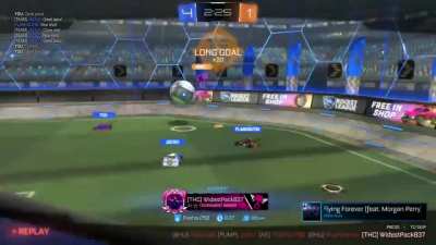 Nothing special but the way it didn&rsquo;t touch the floor really pleased me