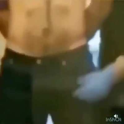 😳