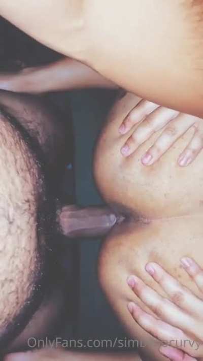😻