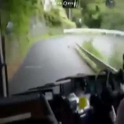 Meia um jogando Euro truck ap&oacute;s se tornar em Tempo Realer