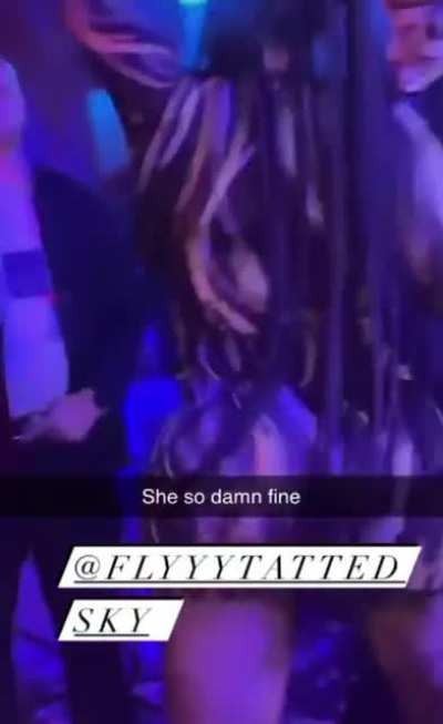 😩😩