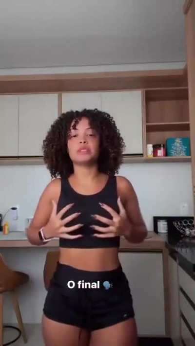 Apertou o peit&atilde;o