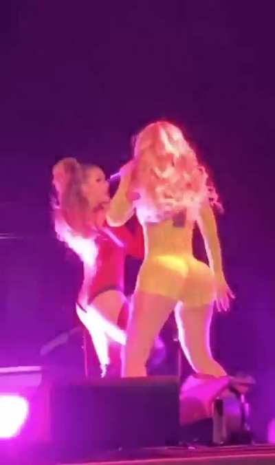 Iggy&rsquo;s Big Bright Booty 🍑☀️