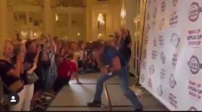 Dr. Mark Sherwood (Naturopathic), decided to fire up the crowd at last night&rsquo;s anti-vaccine, anti-mask rally in Grand Rapids by tearing up a mask. The mask won.