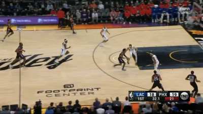[Highlight] Brandon Boston Jr tries to take it at Biyombo and gets sent back twice