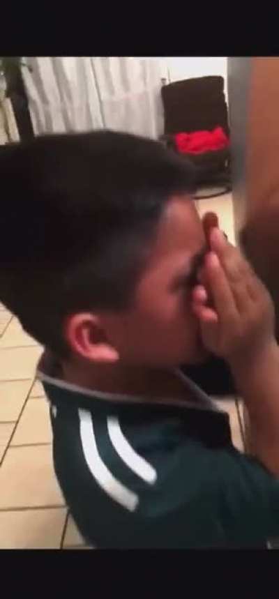 Little kid got caught up and freaked out.
