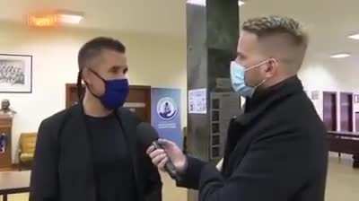 Ebbe a csod&aacute;s r&eacute;gi vide&oacute;ba futottam bele, ahol Czegl&eacute;dy Boh&aacute;r arc&aacute;ba mondja azt, amit sokan gondolunk