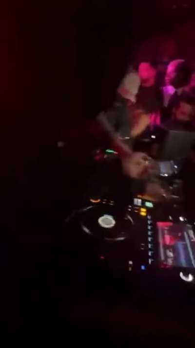 This snippet sounds so good, need this to release soon