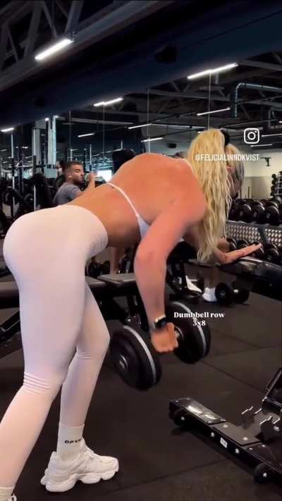 back workout 🩷