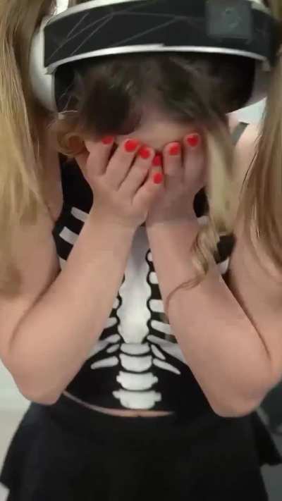 Ya no hace falta la IA para ponerle frases, ella s&oacute;lita ya empieza 😂