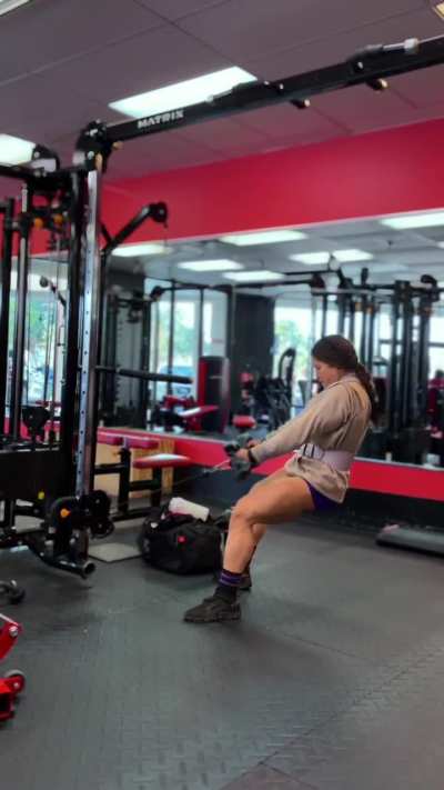 Cable squats variation