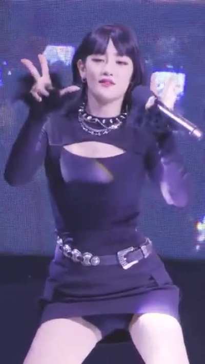G_IDLE &bull; MINNIE &bull; SUPER SLOW