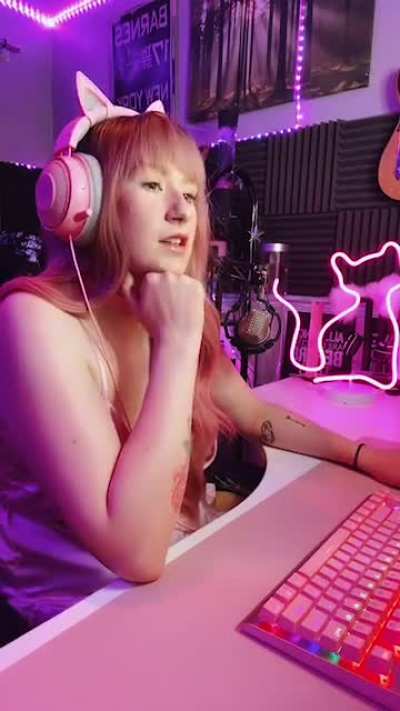 r/NewTikTokLiveNSFW Lounge