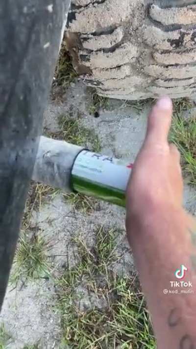 exhaust pipe