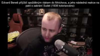 Vojtova demonstrace dohody "O n&aacute;s bez n&aacute;s"