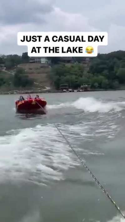 Yeet 🚤