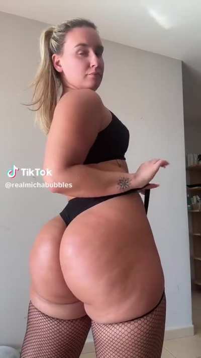 @realmichabubbles