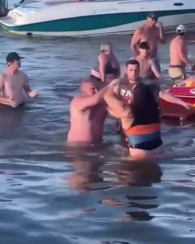 Summer Vibes On The Lake
