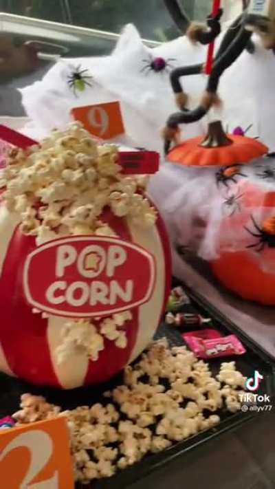 Pumpkin painting contest