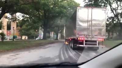 There&rsquo;s a reason you&rsquo;re not supposed to drive a semi on Kelly Drive