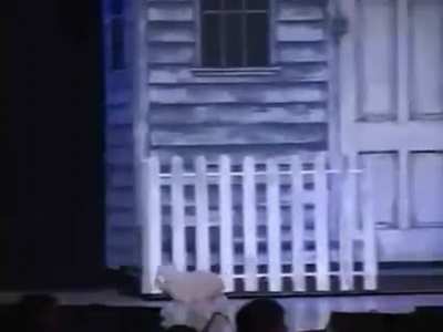 Toto in Wizard of Oz played by a real dog