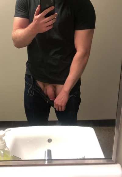 [30] My coworkers can see my package but you guys get to see what&rsquo;s inside