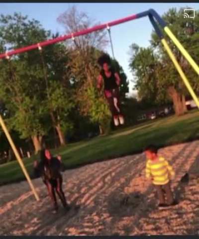 Swing swing