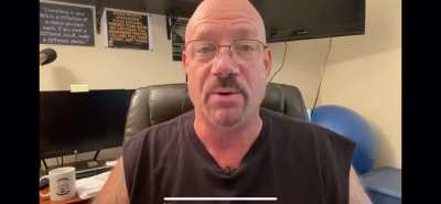 Larry dont like Lester