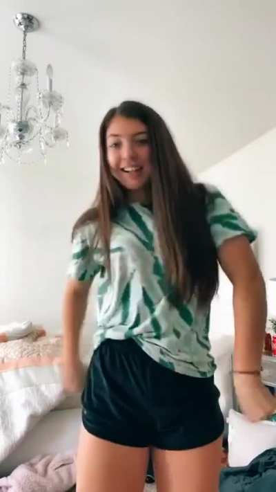😐
