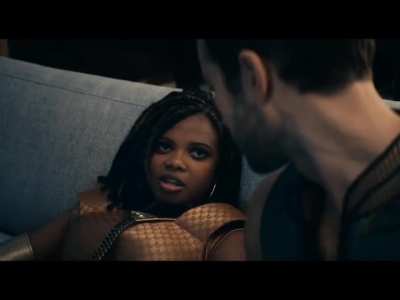 Chace Crawford (The Deep) and Susan Heyward (Sister Sage) kiss in The Boys S4E3