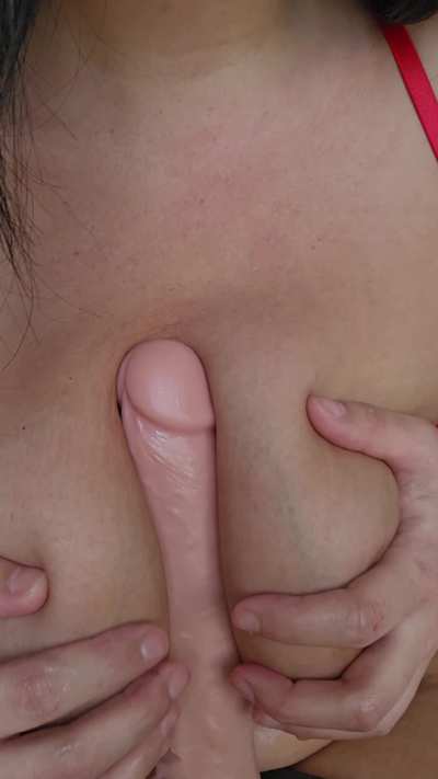 this is what my big boobs are for