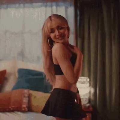 Sabrina Carpenter.