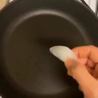 Escúchen 0.o