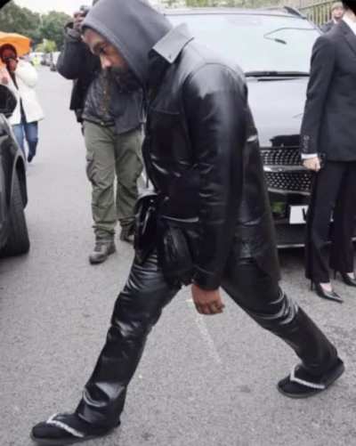Ye