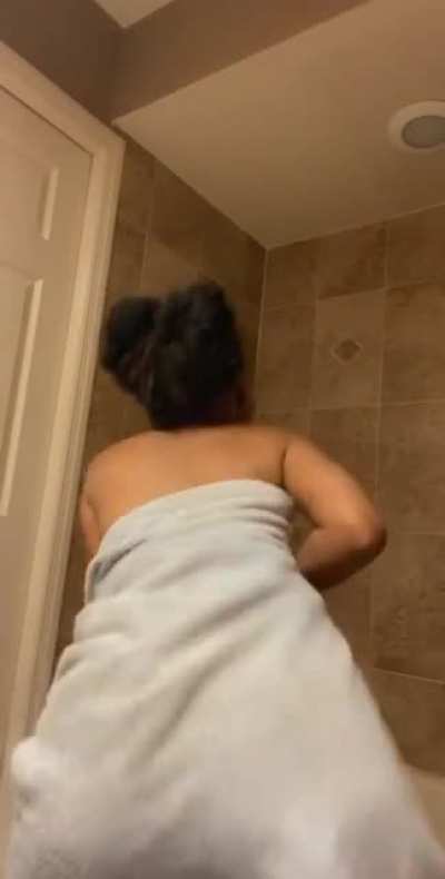 jiggle jiggle