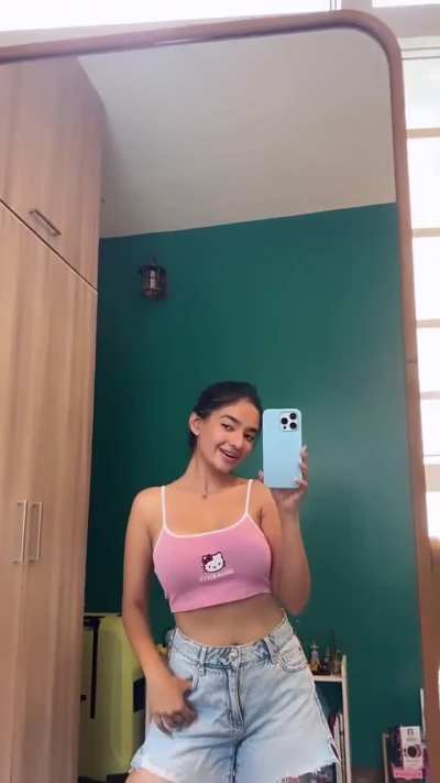 Anushka Sen
