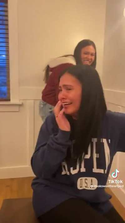 Did she really just piss herself?