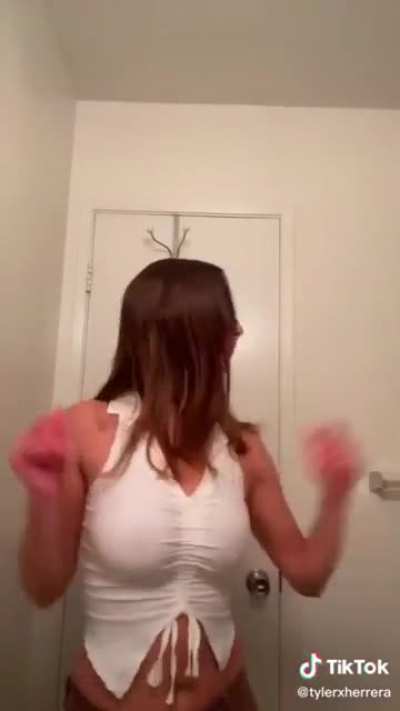 @tylerxherrera