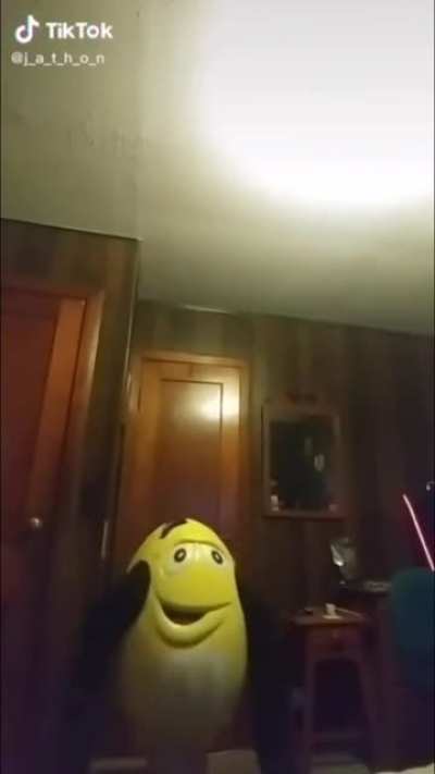i can&rsquo;t stop laughing at this and it&rsquo;s not even that funny