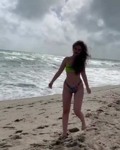 Sabrina Claudio