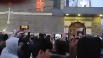 Before anyone does the 1000000 "What about X minority ?" post, this is how christians in Syria are celebrating the fall of this filthy regime